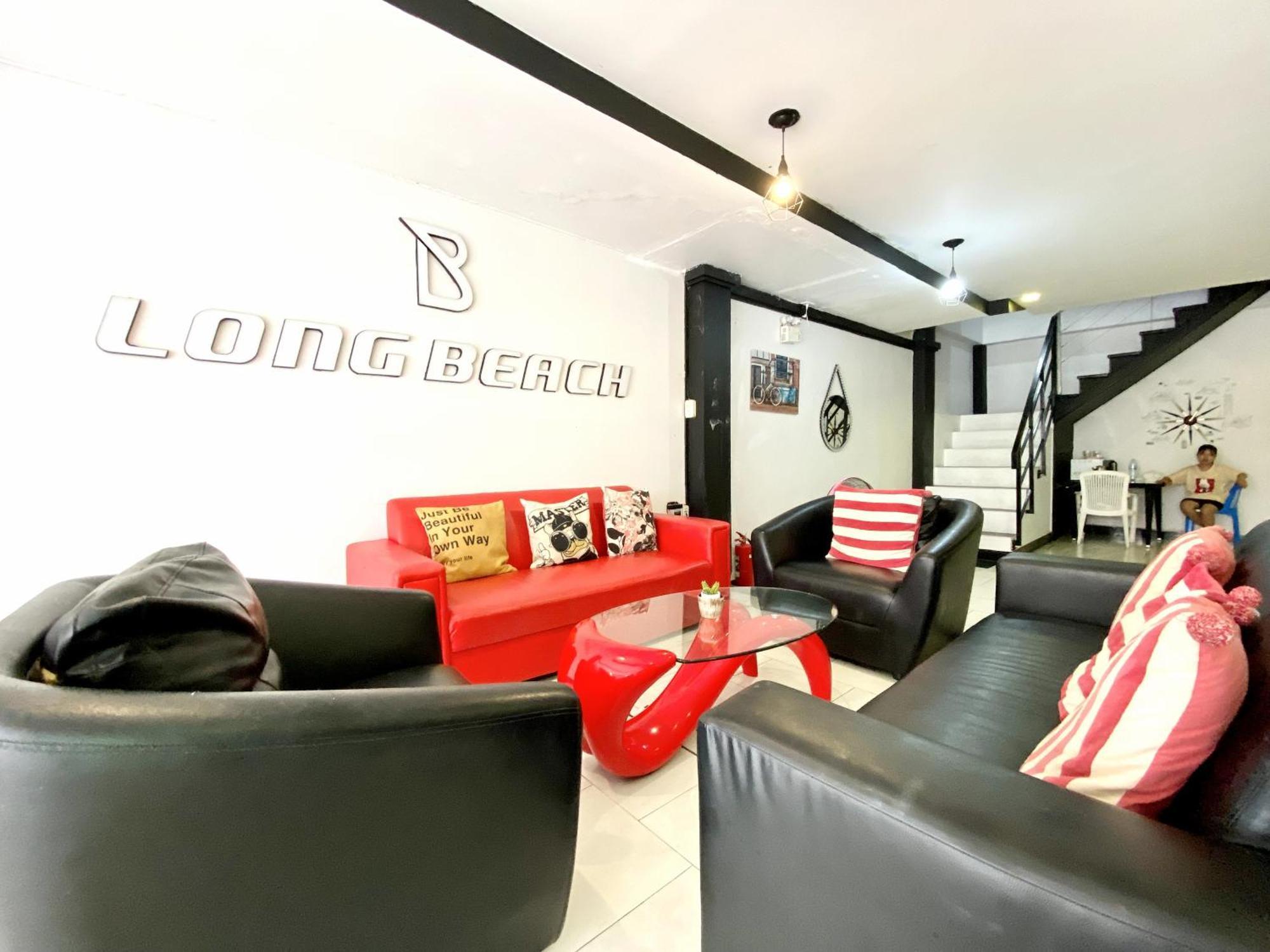Beachwalk Patong Luaran gambar